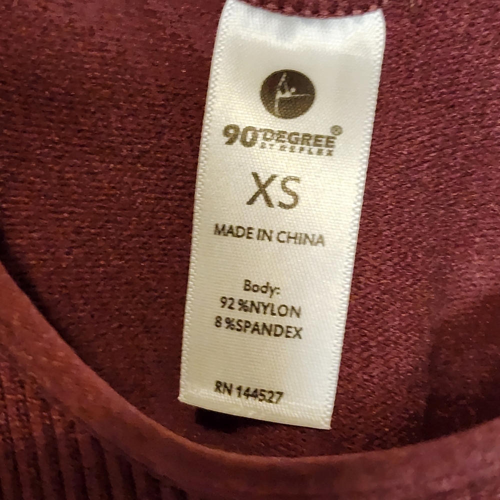 Cropped Tank Top - Picture 5 of 8